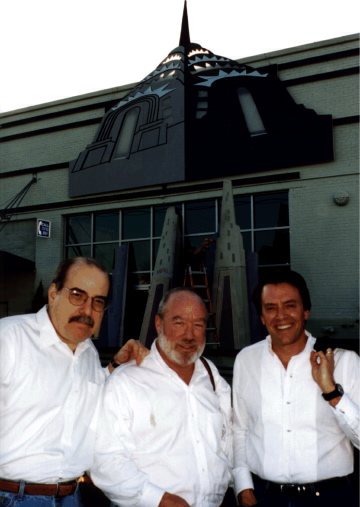Tres_Hombres.jpg (77344 bytes)